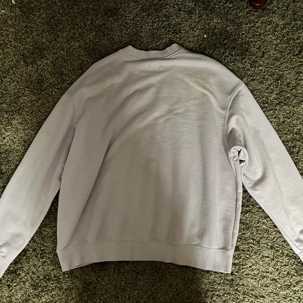 Light purple nike crewneck - Picture 2 of 2